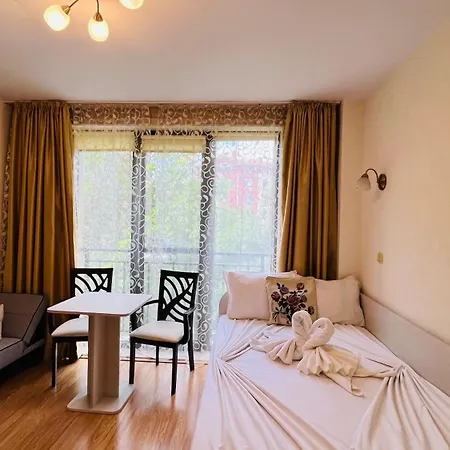 Amara в 9 Sunny סאני ביץ'